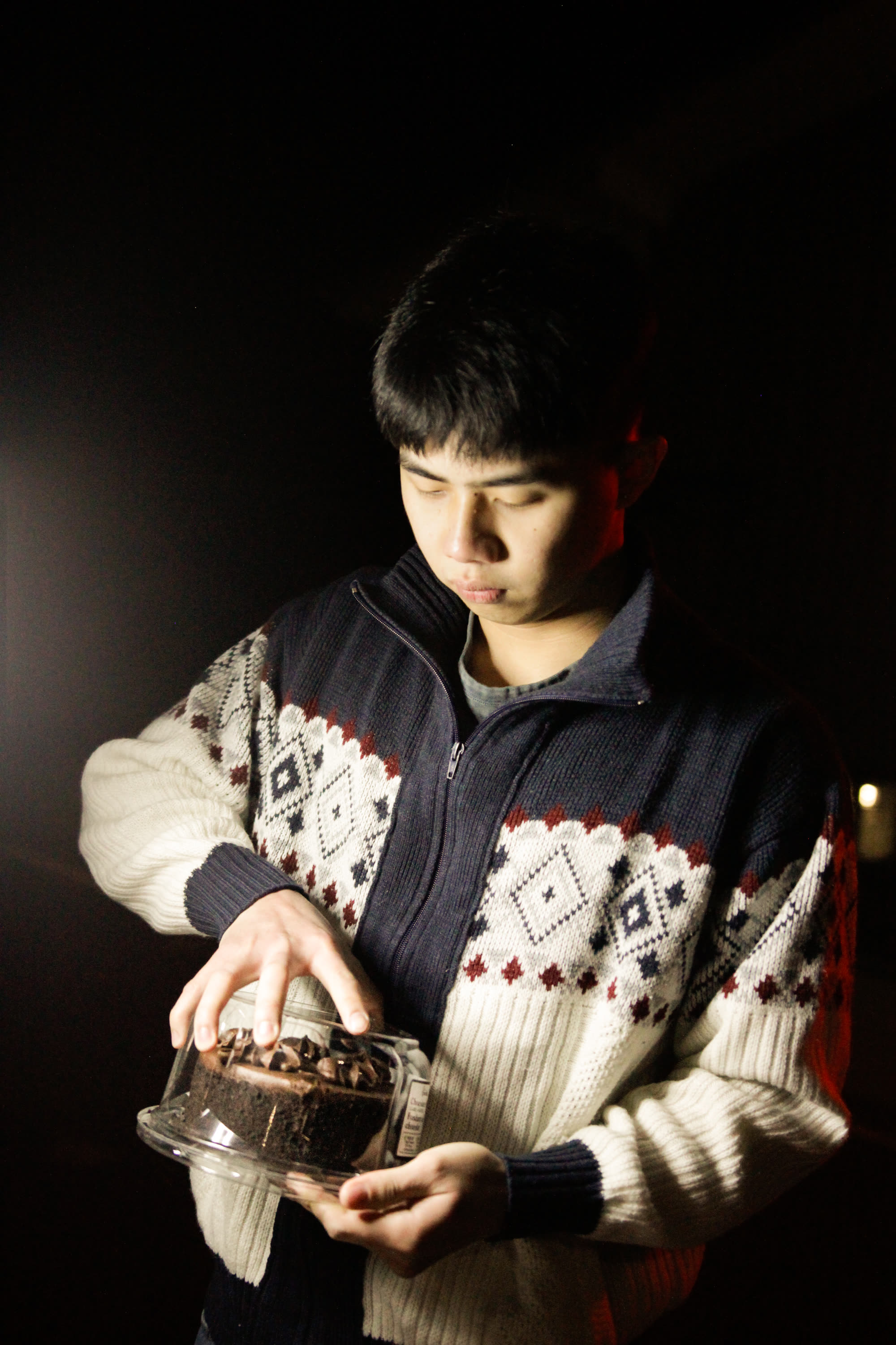 Still 32